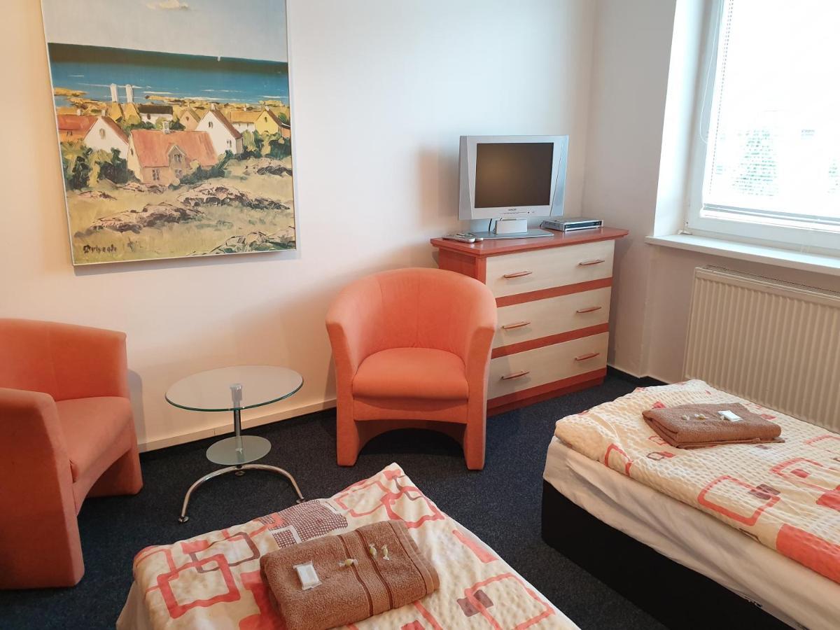 Apartmany Chodov ปราก ภายนอก รูปภาพ